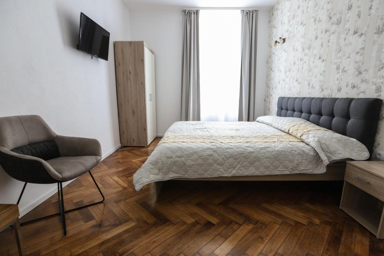 Floasiu Residence Guesthouse Sibiu Exterior foto